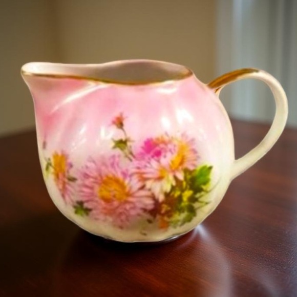 Vintage Bone china Set teapot lid creamer, sugar bowl lid 6 teacups 6 saucers - Picture 4 of 11